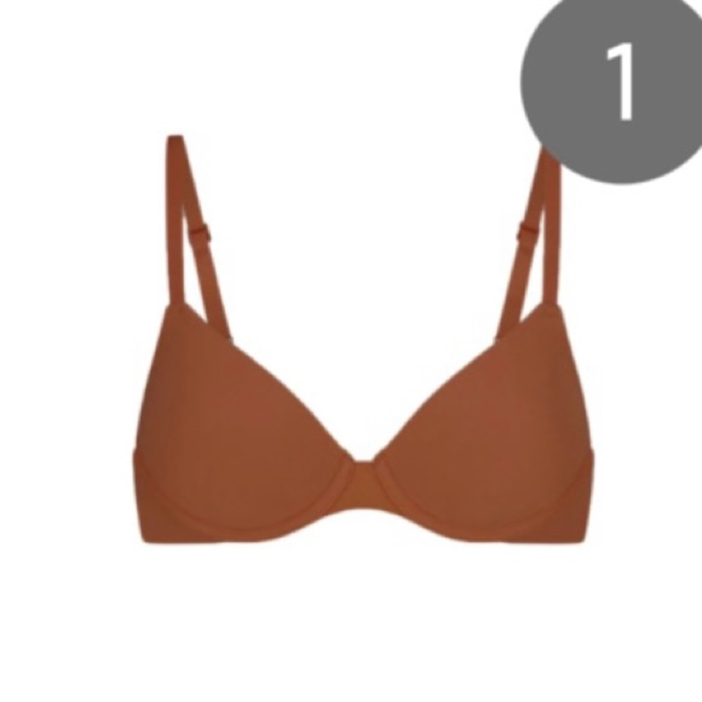 NWT SKIMS Fits Everybody T-Shirt Demi Bra, Bronze, 40C